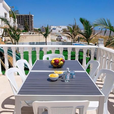 Villa Suncity Boutique Beachfront 아이아 나파 외부 사진