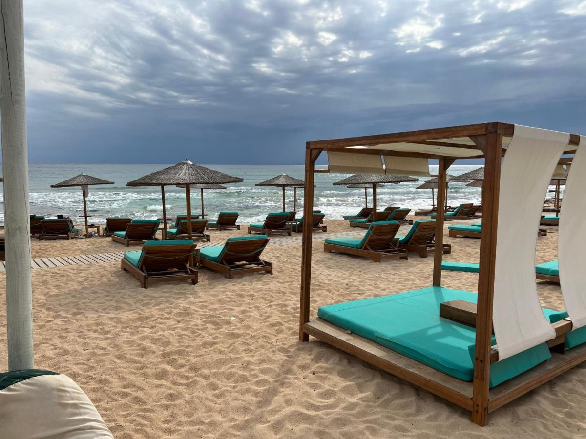 Villa Suncity Boutique Beachfront 아이아 나파 외부 사진