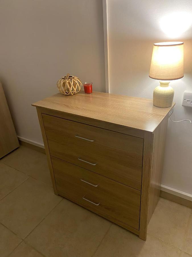 Villa Suncity Boutique Beachfront 아이아 나파 외부 사진